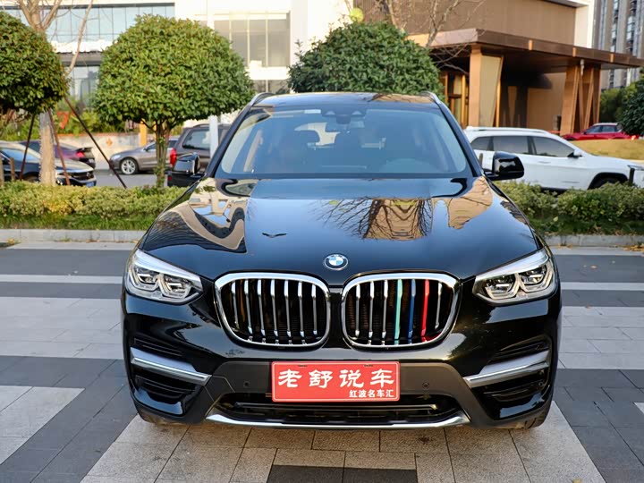 Фото 2 - BMW X3