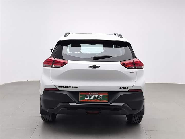 Фото 4 - Chevrolet Tracker