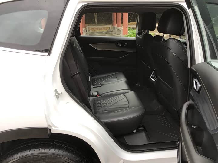 Фото 14 - Chery Tiggo 8 Plus Hybrid