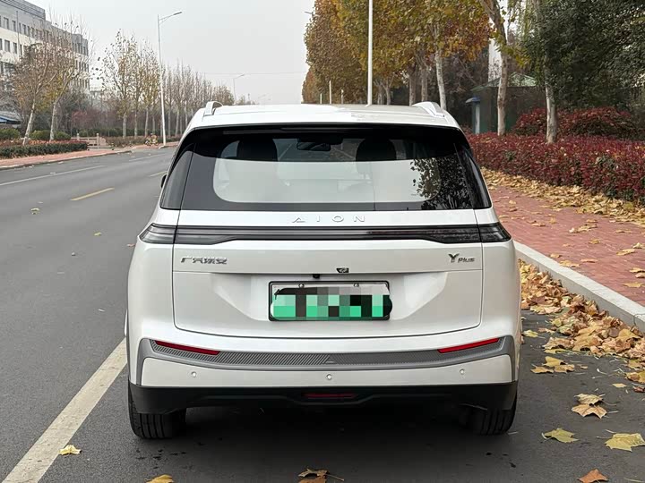Фото 3 - GAC Aion Y