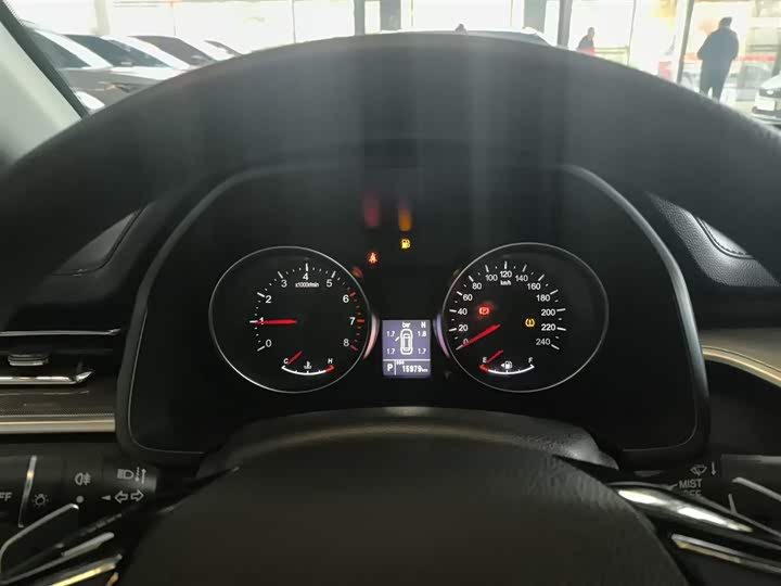 Фото 12 - Haval M6