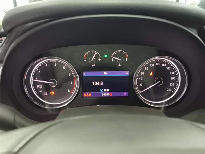 Фото 12 - Buick LaCrosse