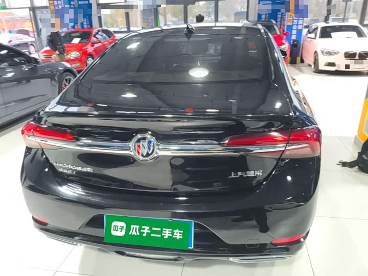 Фото 6 - Buick LaCrosse