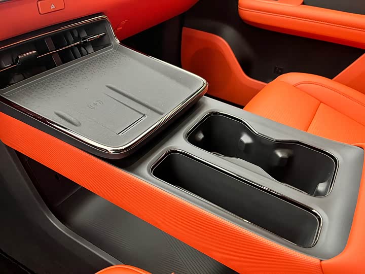 Фото 7 - Toyota bZ3X