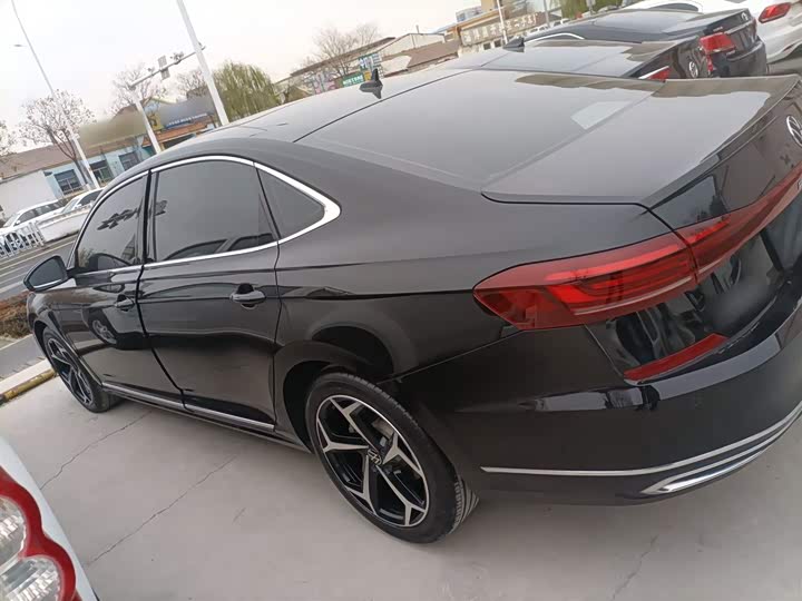 Фото 5 - Volkswagen Passat