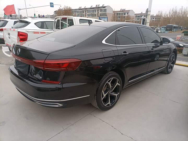 Фото 7 - Volkswagen Passat