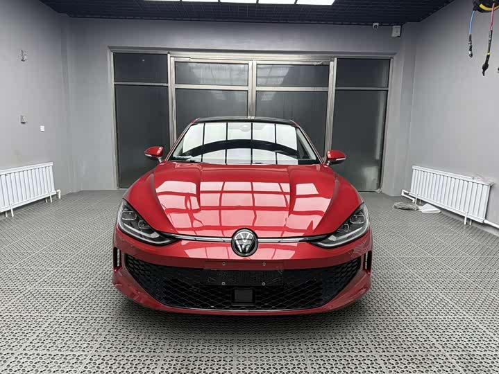 Фото 2 - Volkswagen Lamando L