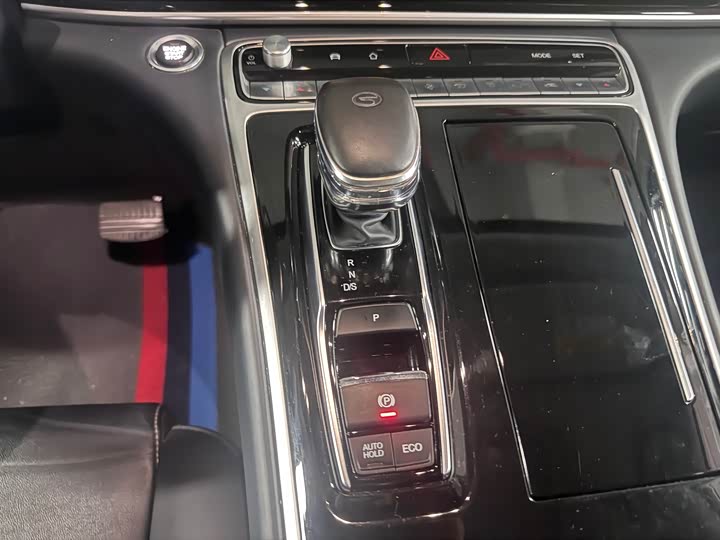 Фото 11 - GAC Trumpchi M8