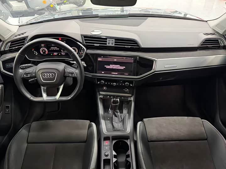 Фото 9 - Audi Q3