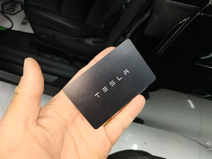 Фото 9 - Tesla Model Y