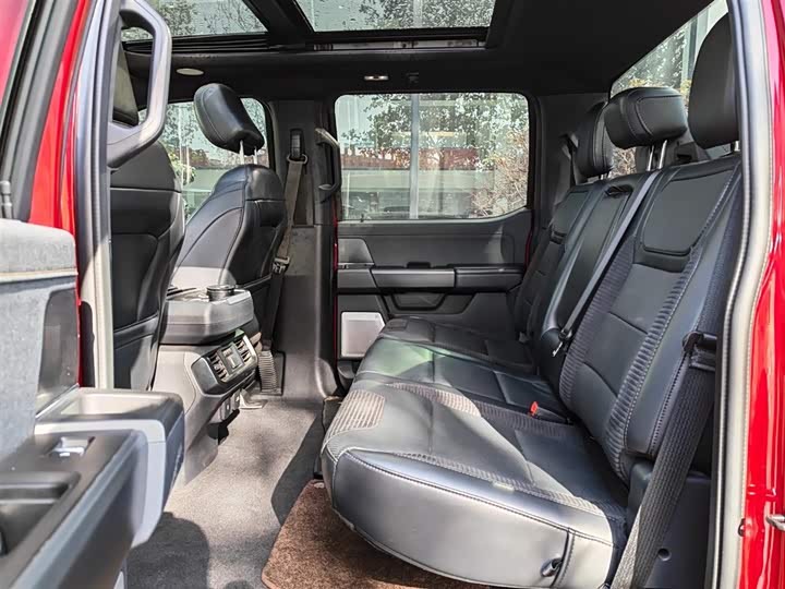 Фото 6 - Ford F-150 Raptor