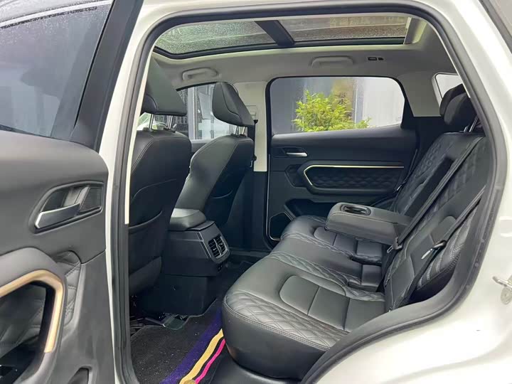 Фото 6 - Haval H6