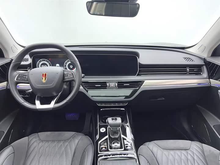 Фото 16 - Hongqi HS5