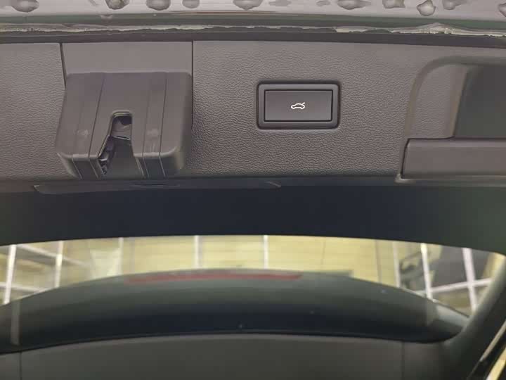 Фото 20 - Volkswagen Tayron