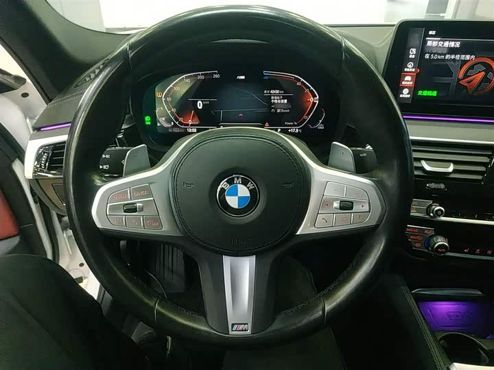 Фото 3 - BMW 5 Series