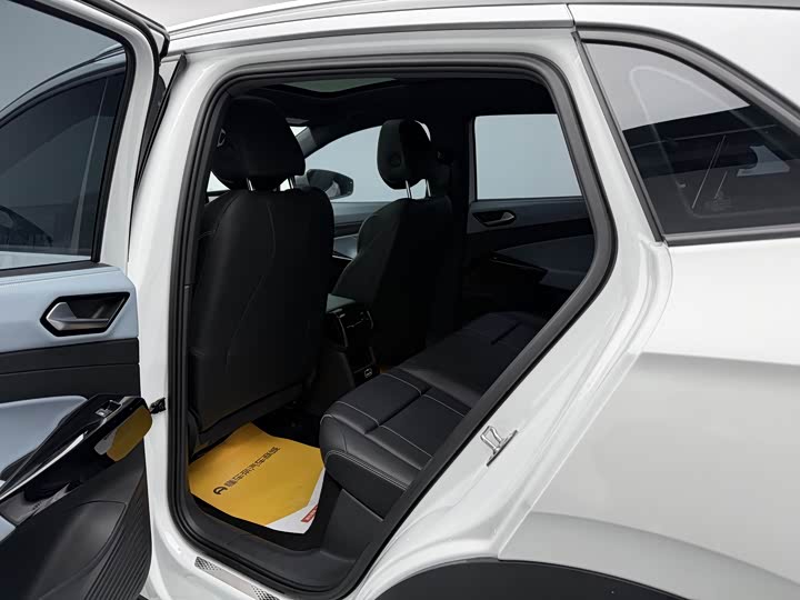 Фото 14 - Volkswagen ID.4 X