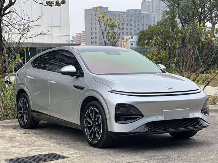 Фото 2 - XPeng G6