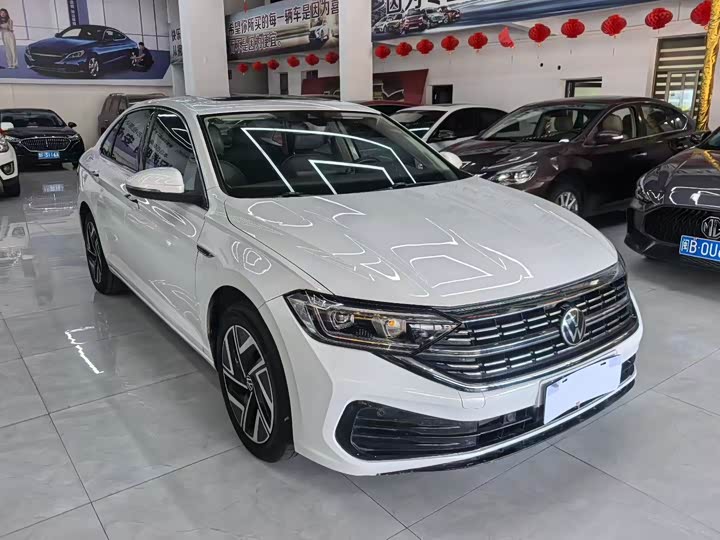 Фото 3 - Volkswagen Sagitar L