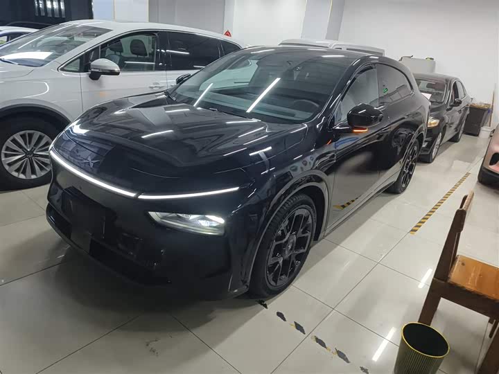 Фото 1 - XPeng G7