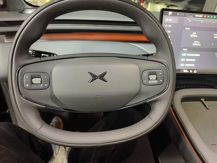 Фото 11 - XPeng G7