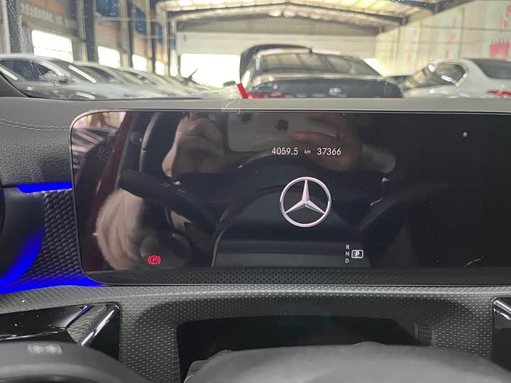 Фото 16 - Mercedes-Benz A-Class