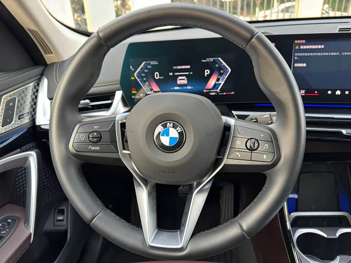 Фото 16 - BMW X1