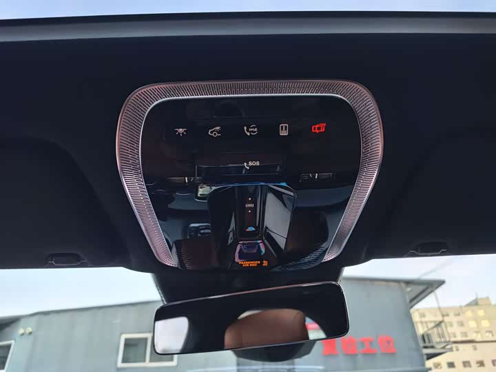 Фото 21 - Mercedes-Benz S-Class