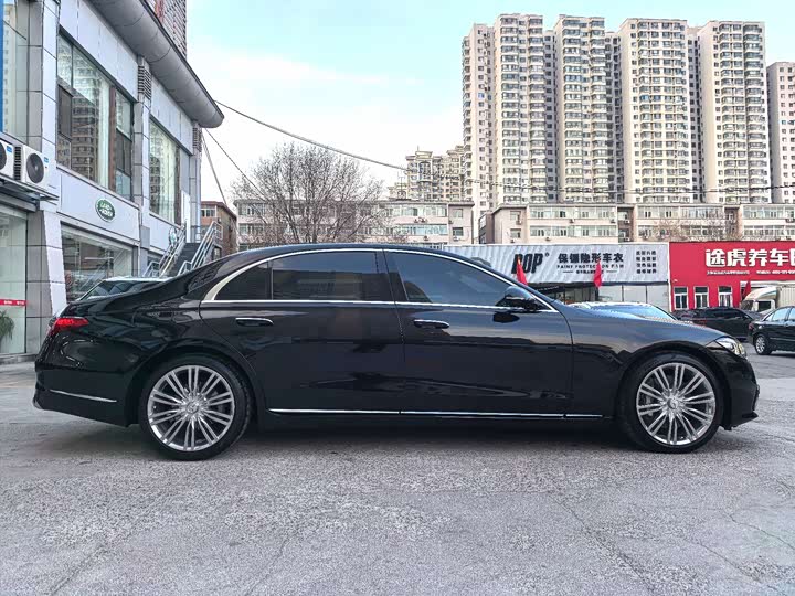 Фото 6 - Mercedes-Benz S-Class