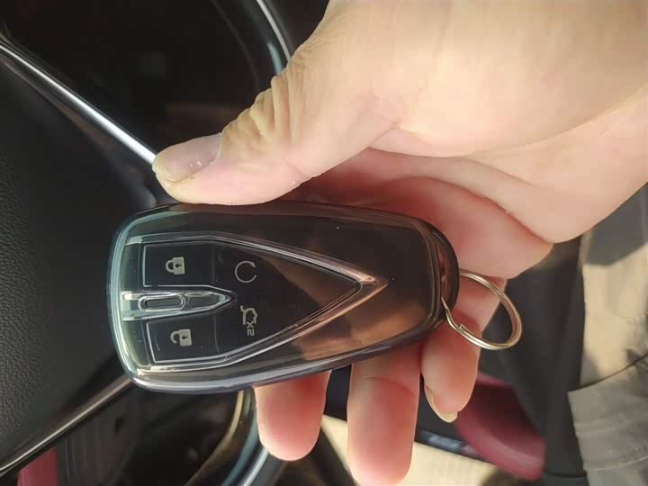 Фото 9 - Changan CS75 Plus