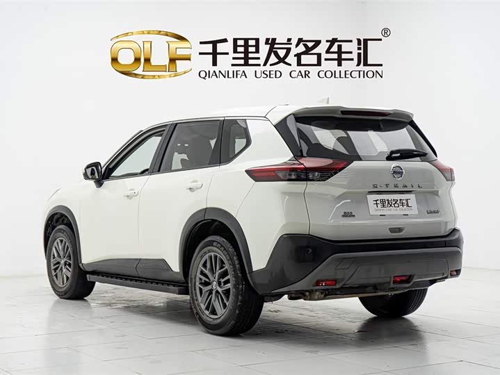 Фото 5 - Nissan X-Trail