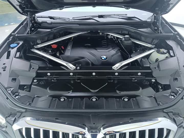 Фото 10 - BMW X5