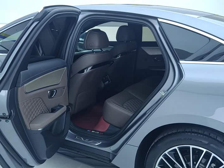 Фото 11 - BYD Han