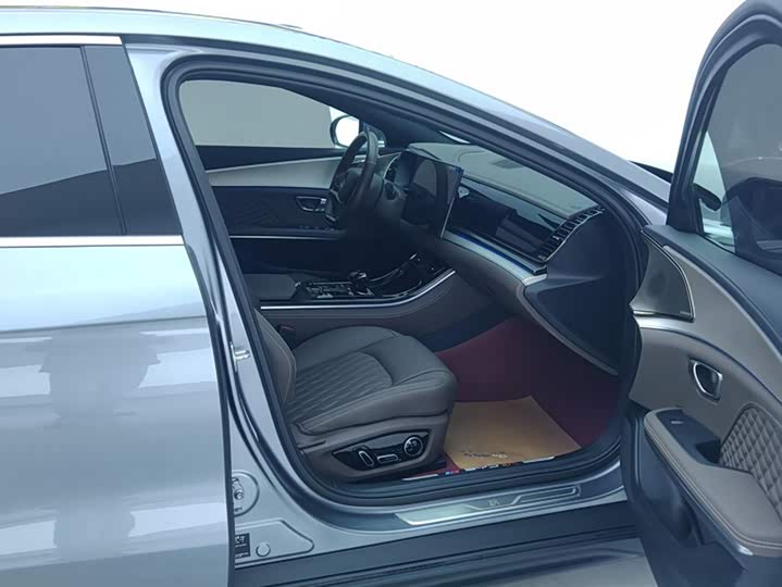 Фото 8 - BYD Han