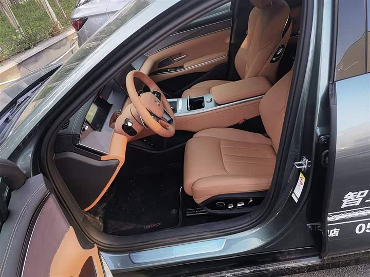 Фото 7 - BYD Han L