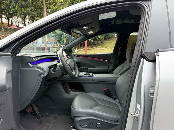 Фото 12 - XPeng G7