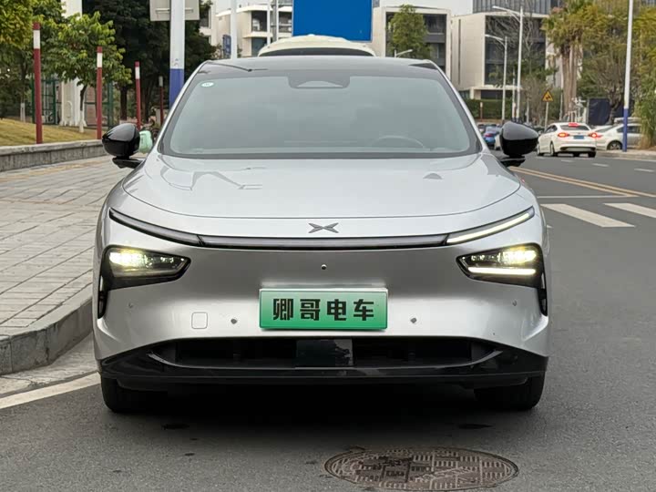 Фото 2 - XPeng G7