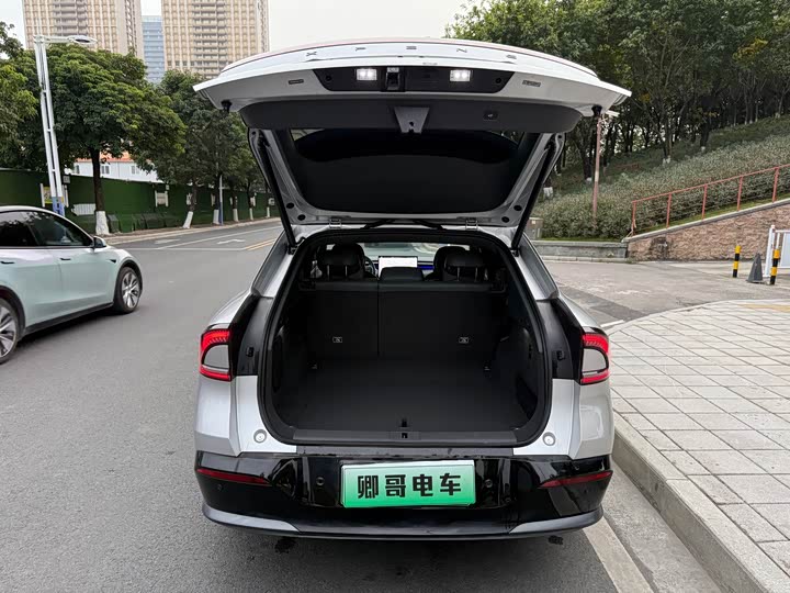 Фото 20 - XPeng G7