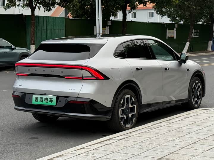 Фото 6 - XPeng G7
