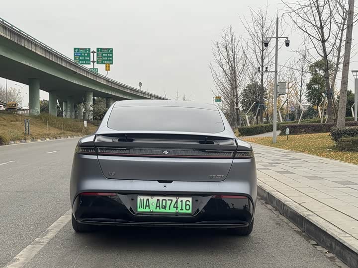 Фото 5 - Dongfeng Yipai eπ 007