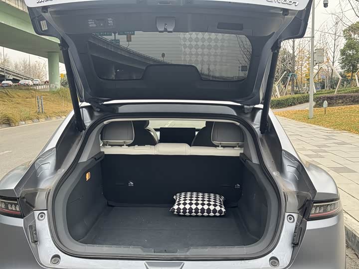 Фото 8 - Dongfeng Yipai eπ 007