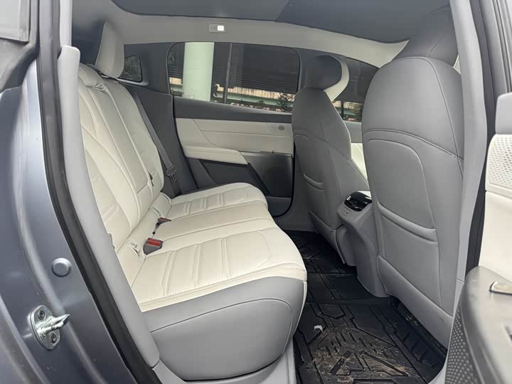 Фото 9 - Dongfeng Yipai eπ 007