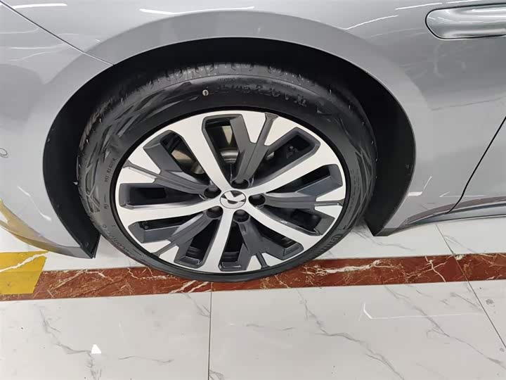 Фото 8 - Nio ET7