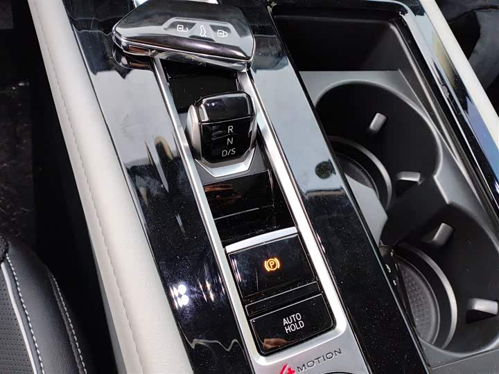 Фото 14 - Volkswagen Teramont Pro