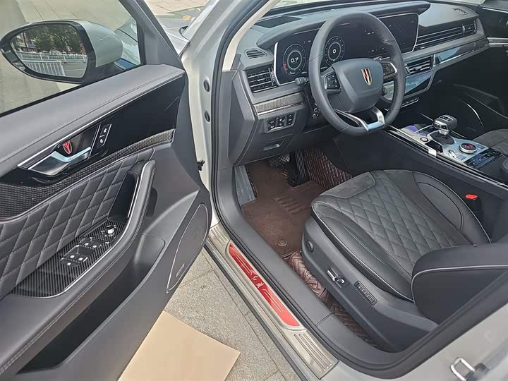 Фото 11 - Hongqi HS5