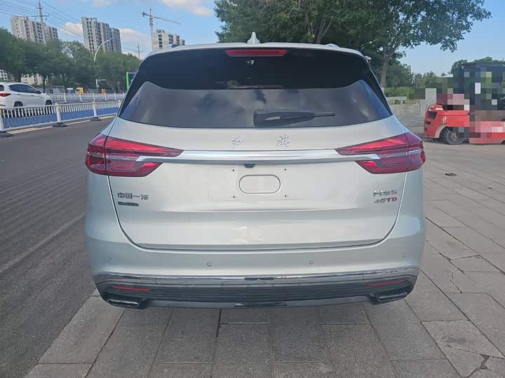 Фото 8 - Hongqi HS5