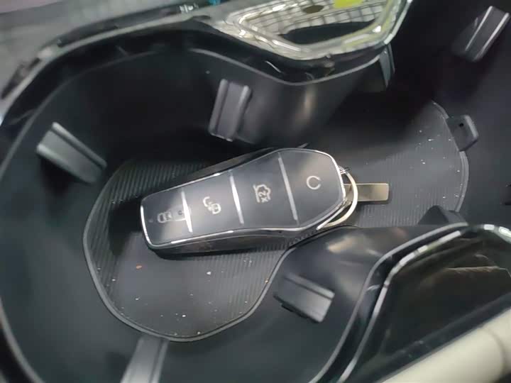 Фото 9 - BYD Song Plus Hybrid/EV