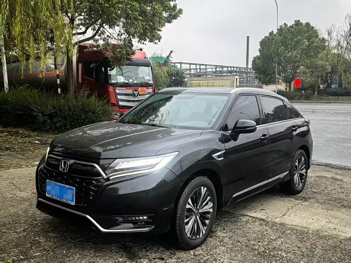 Фото 1 - Honda UR-V