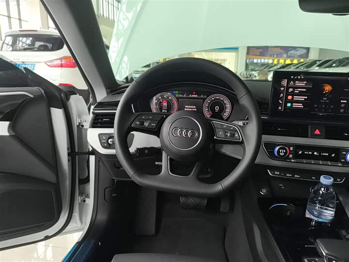 Фото 3 - Audi A5