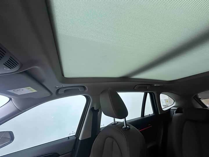 Фото 16 - BMW X1