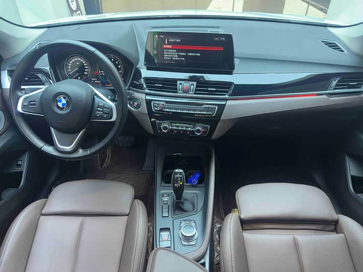 Фото 19 - BMW X1